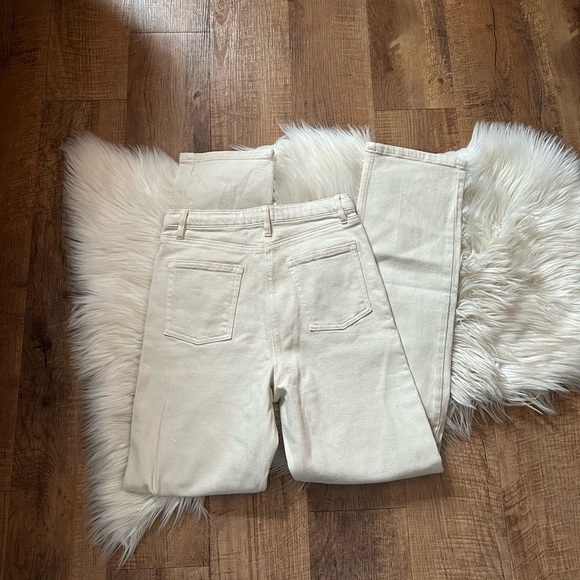 ARITZIA Wilfred Free Cream Straight Leg Jean - Picture 4 of 4